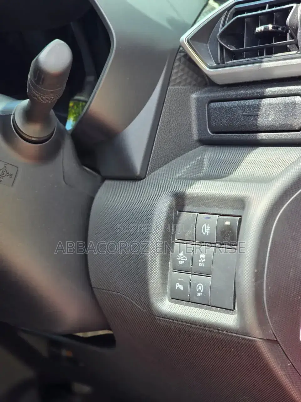 Daihatsu Rocky 2020 Burgundy