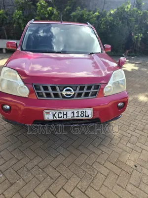 Nissan X-Trail 2010 Red