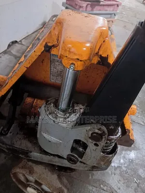 Pallet Truck Repair