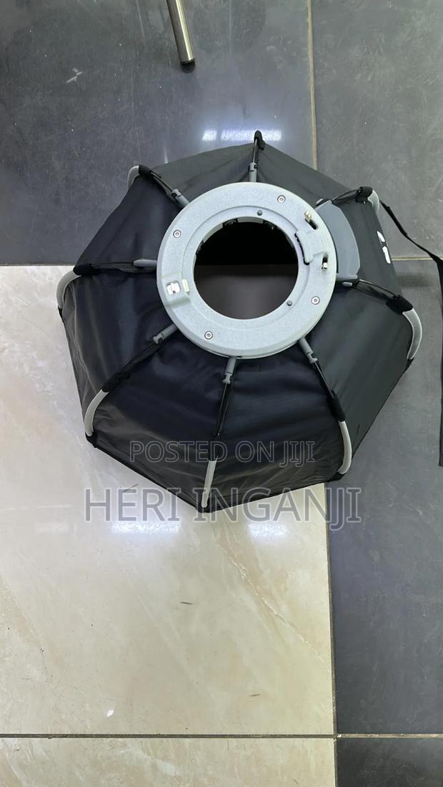 Triopo 45cm Quick-Setup Octagon Softbox Bowens Mount - thumbnail 2