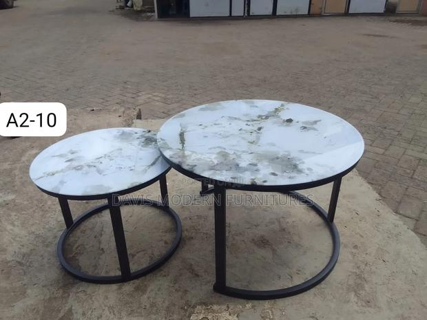 Modern Round Nesting Coffee Table