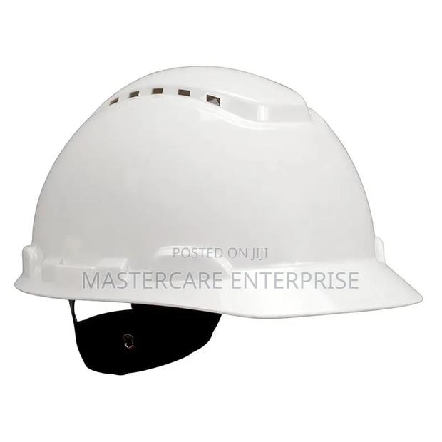 3m H-701v Ventilated Helmet With Ratchet