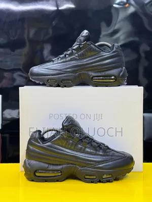 Supreme  Airmax 95 
“ Lux Black ”
 
 Sizes: 40-46