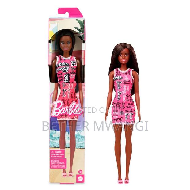 Original Barbie Fashion Doll With Staight Black Hair - thumbnail 2