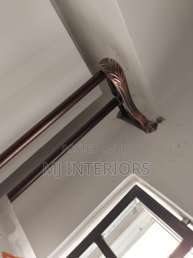High Quality Local Curtain Rods