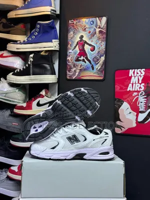 New Balance 530 Black/White - Classic Retro Streetwear Sneakers