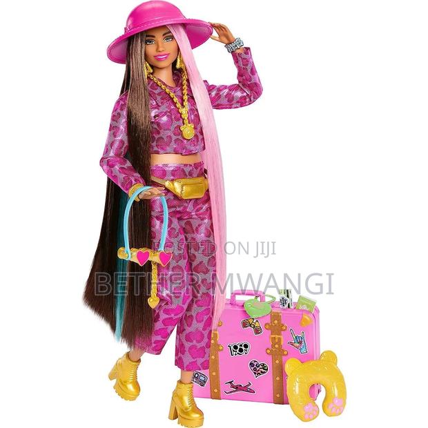 Barbie Extra Fly Safari Articulated Doll With Fashion Set - thumbnail 2