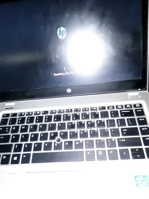 Laptop HP 15-dw0037wm 4GB Intel Core i5 HDD 128GB