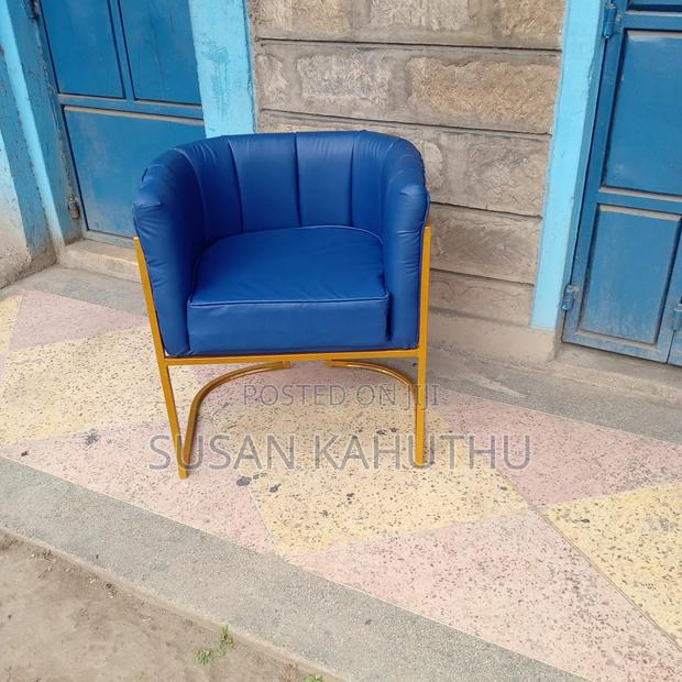 Blue Winsome Parlour Seat