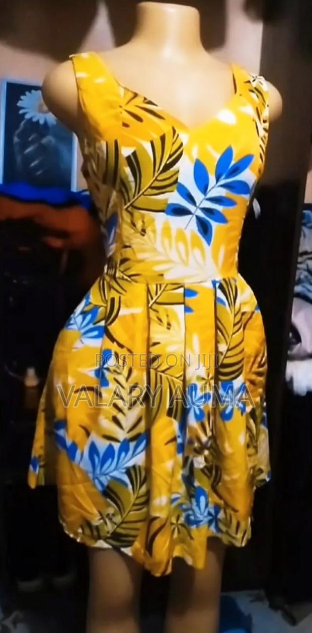 It's Vee Trendy Looks - thumbnail 2