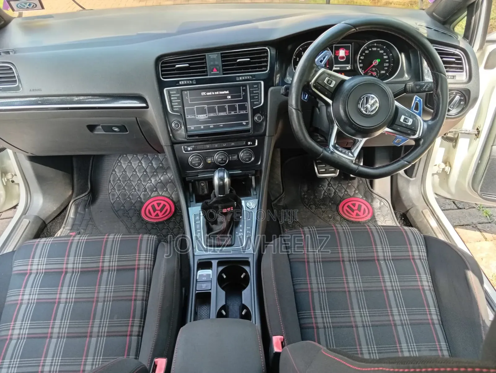 Volkswagen Golf 2015 Purple