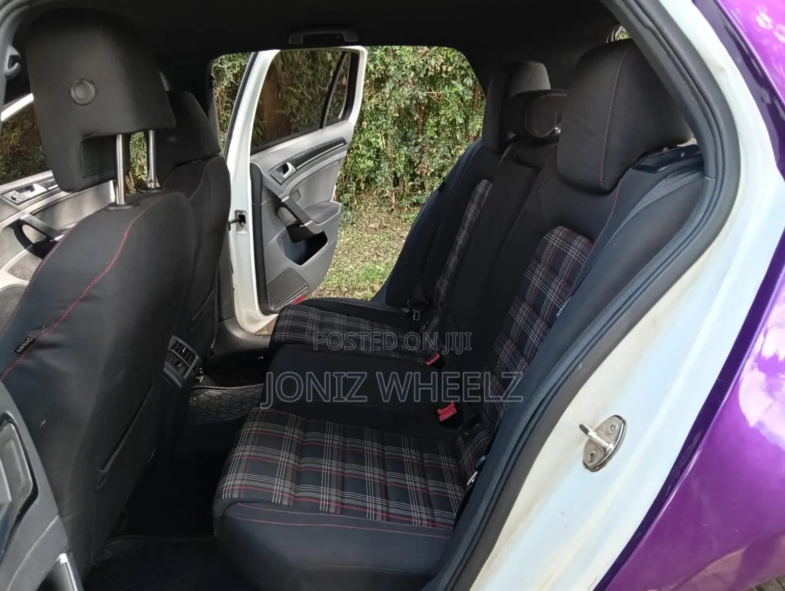 Volkswagen Golf 2015 Purple