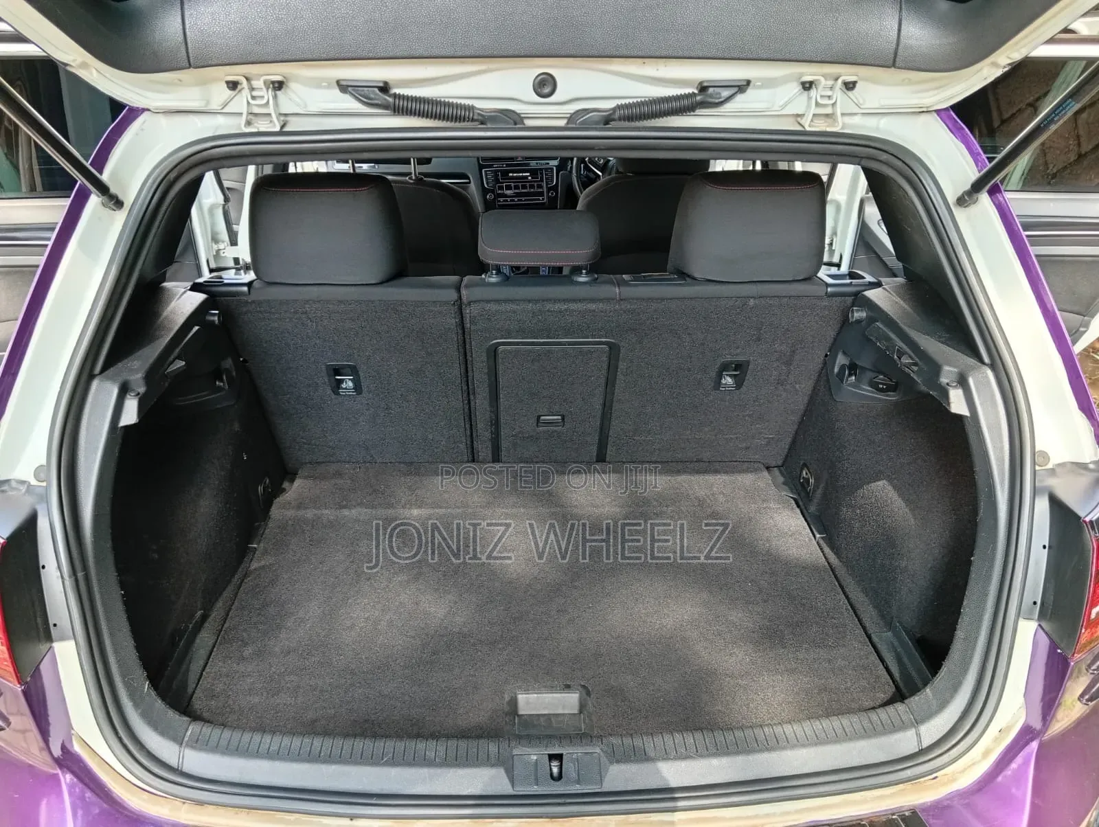 Volkswagen Golf 2015 Purple