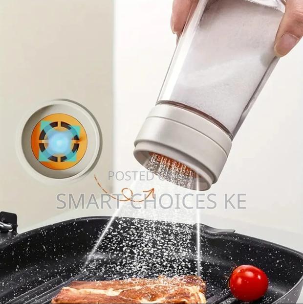Moisture-Proof Glass Salt Shaker With Precise Measure - thumbnail 2