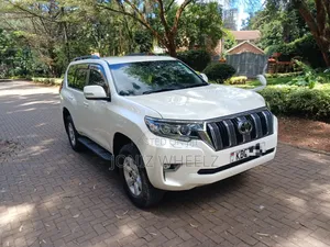 Toyota Land Cruiser Prado 2.7 2018 White