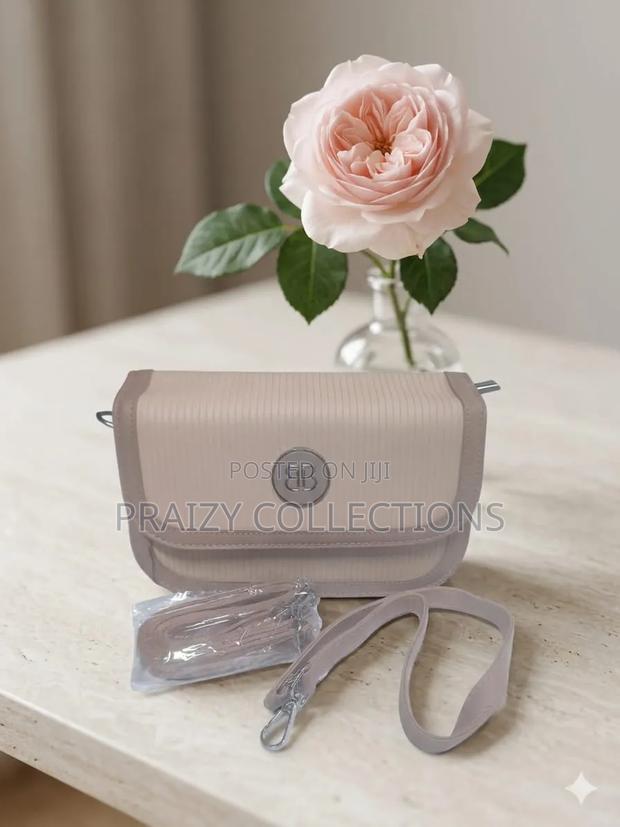 Chic Mini Crossbody Bags - thumbnail 4