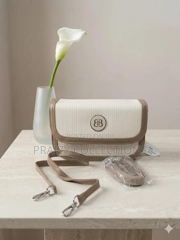 Chic Mini Crossbody Bags - thumbnail 7