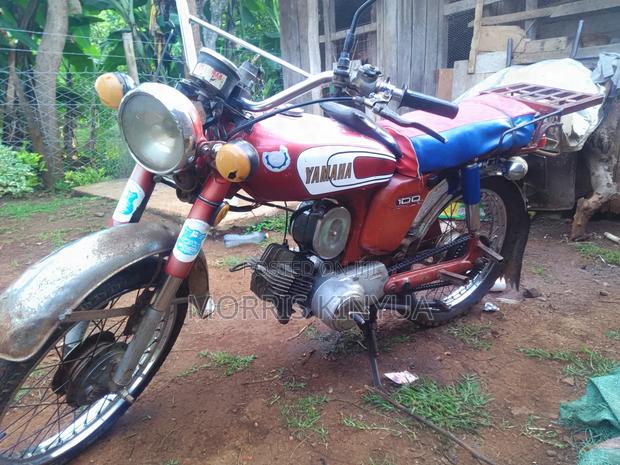 Yamaha 1978 Red