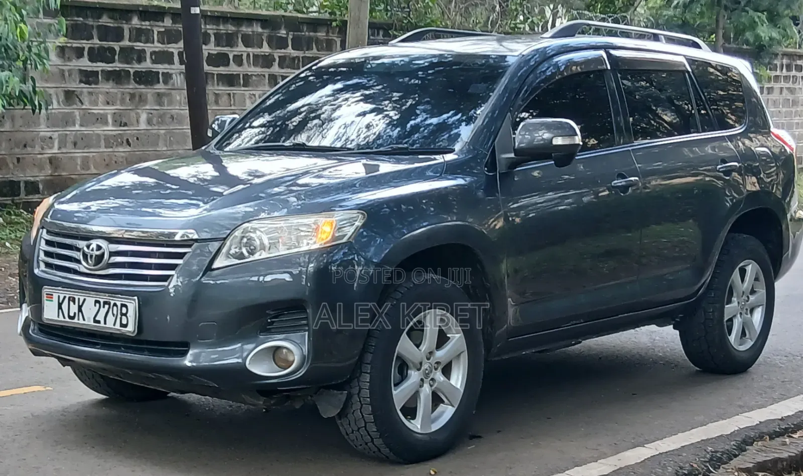 Toyota Vanguard 2009 Gray