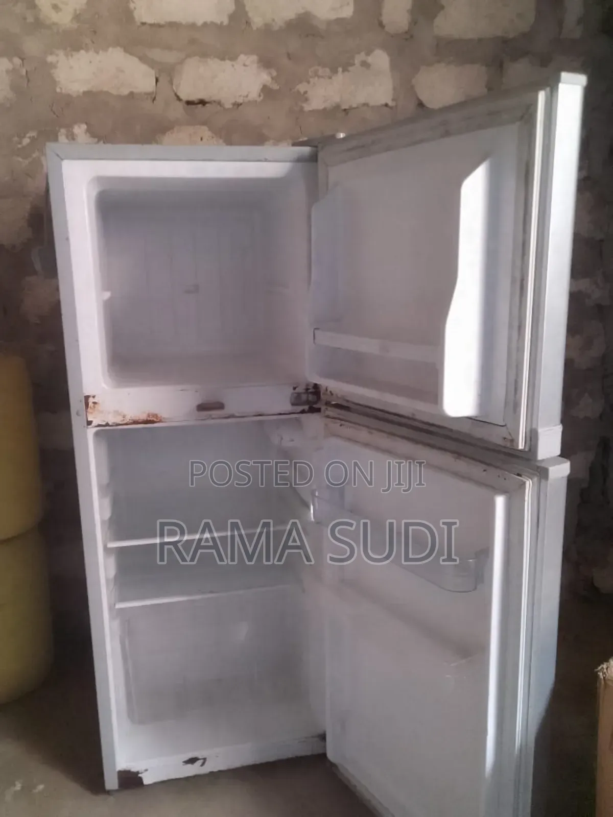Refrigerator