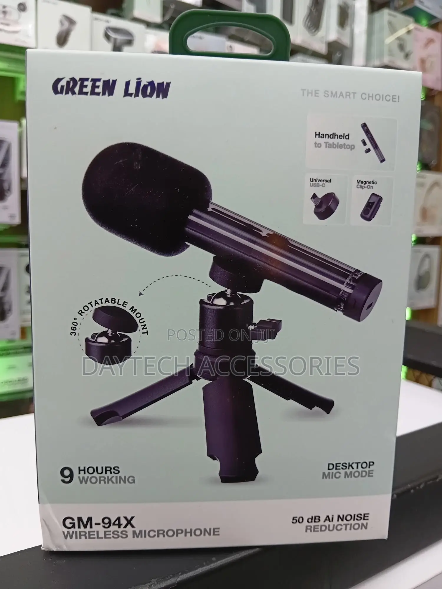 The Green Lion Gm-94x Wireless Microphone in Black