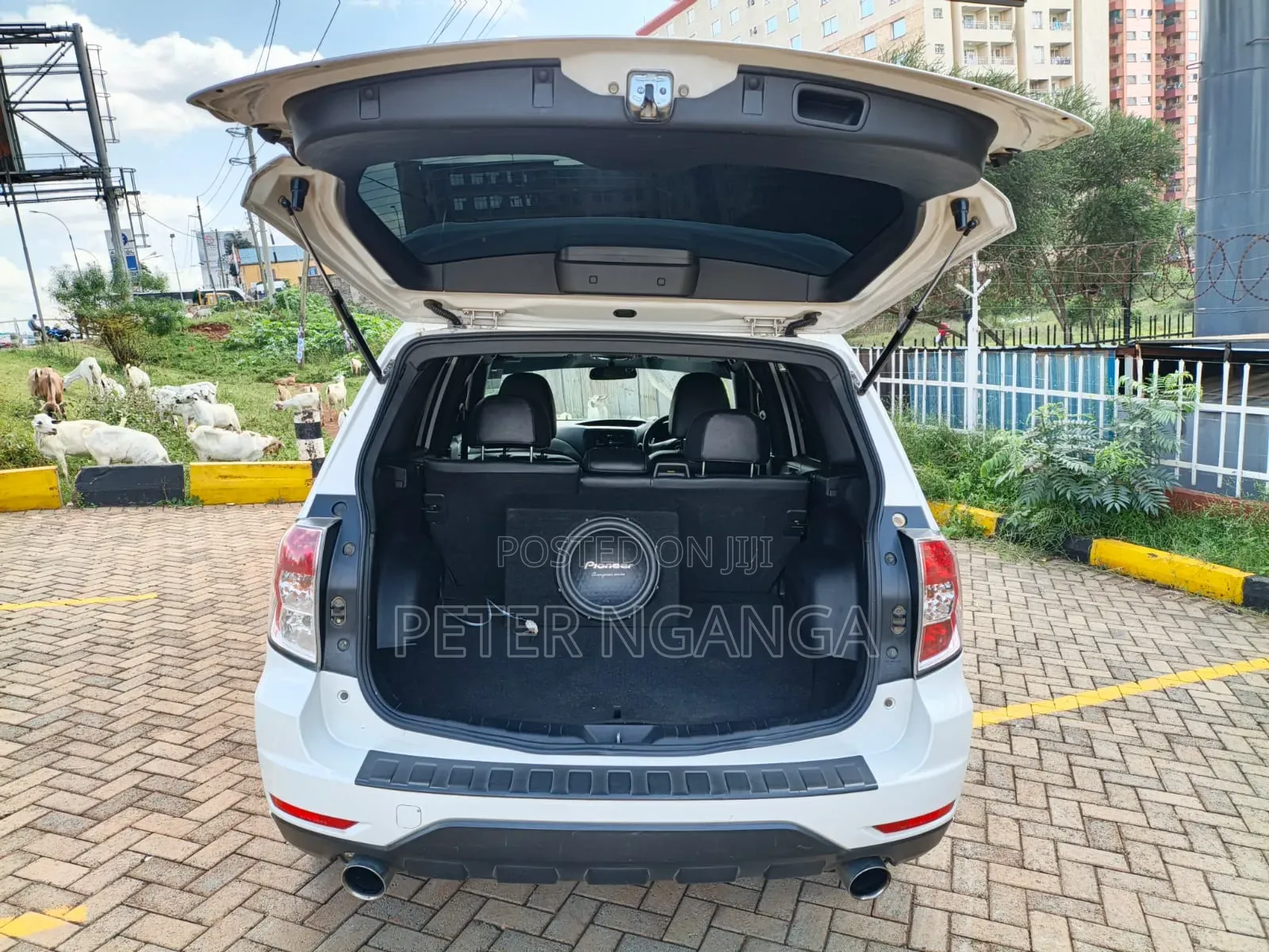 Subaru Forester 2.5XT Premium 2011 White