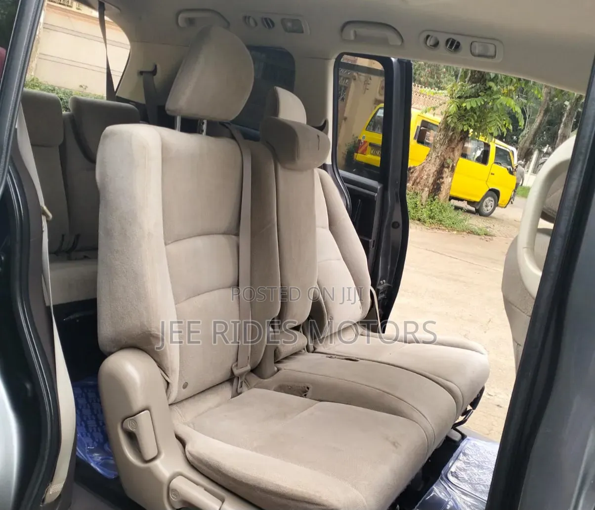 Honda Odyssey 2.4 Absolute 2WD 2015 Gray