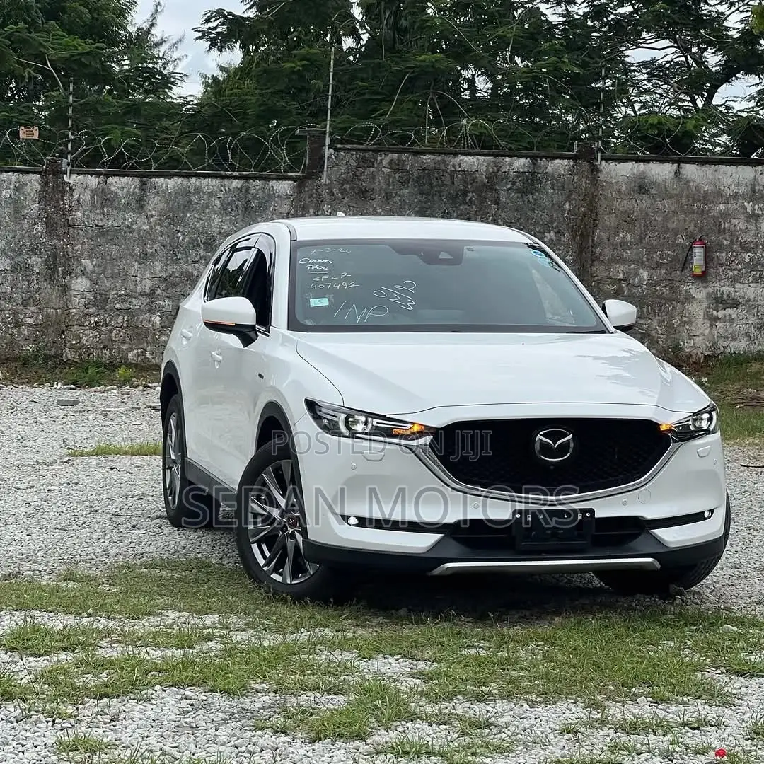 Mazda CX-5 2019 White
