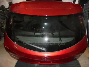 Axela Station Wagon Boot/Tailgate