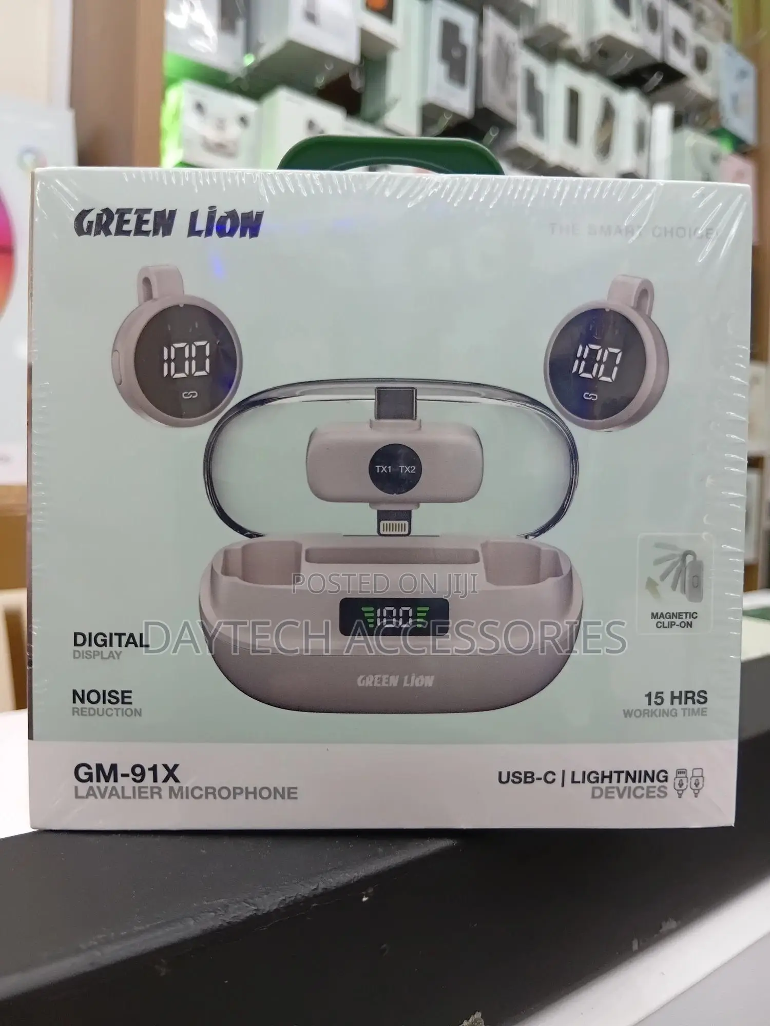 This Is a Green Lion Gm-91x Wireless Lavalier Microphone Kit - Black