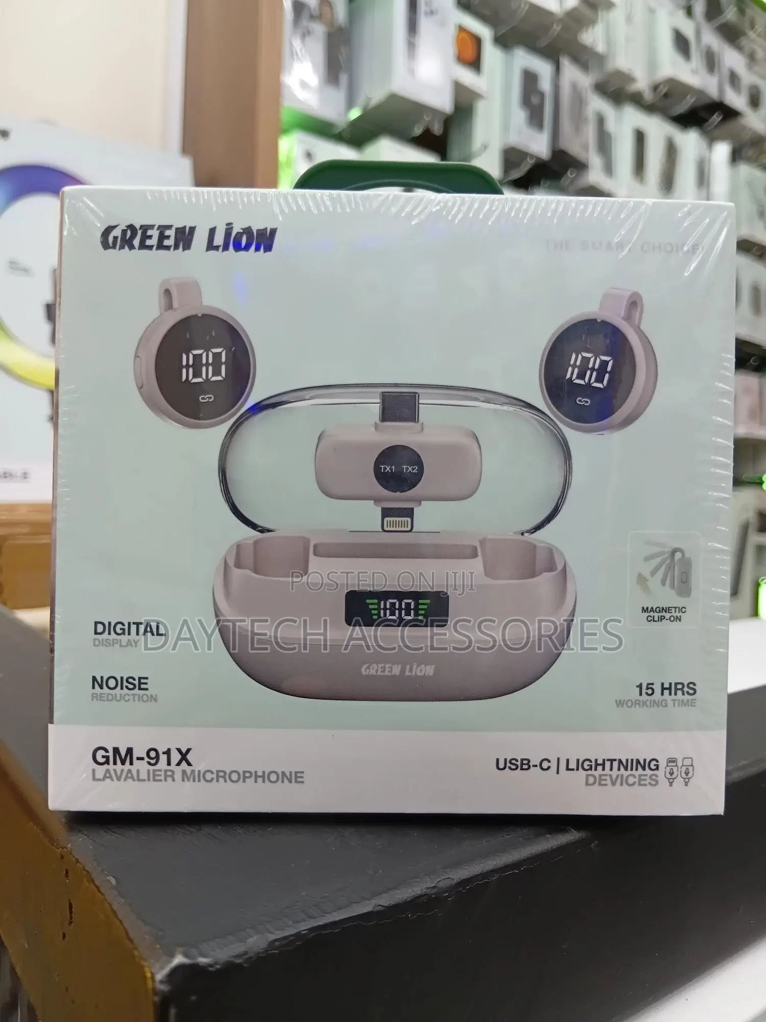 This Is a Green Lion Gm-91x Wireless Lavalier Microphone Kit - Black