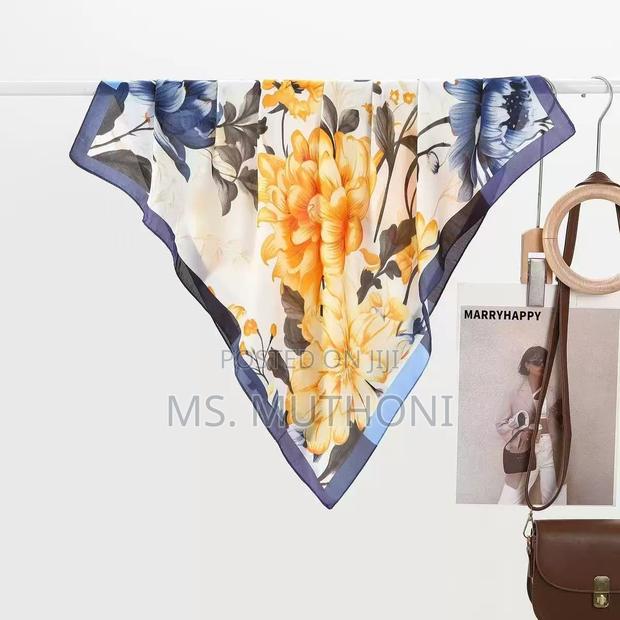 Floral Patterned Square Scarf - thumbnail 13