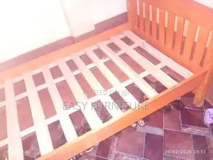 5*6 Hardwook Bed