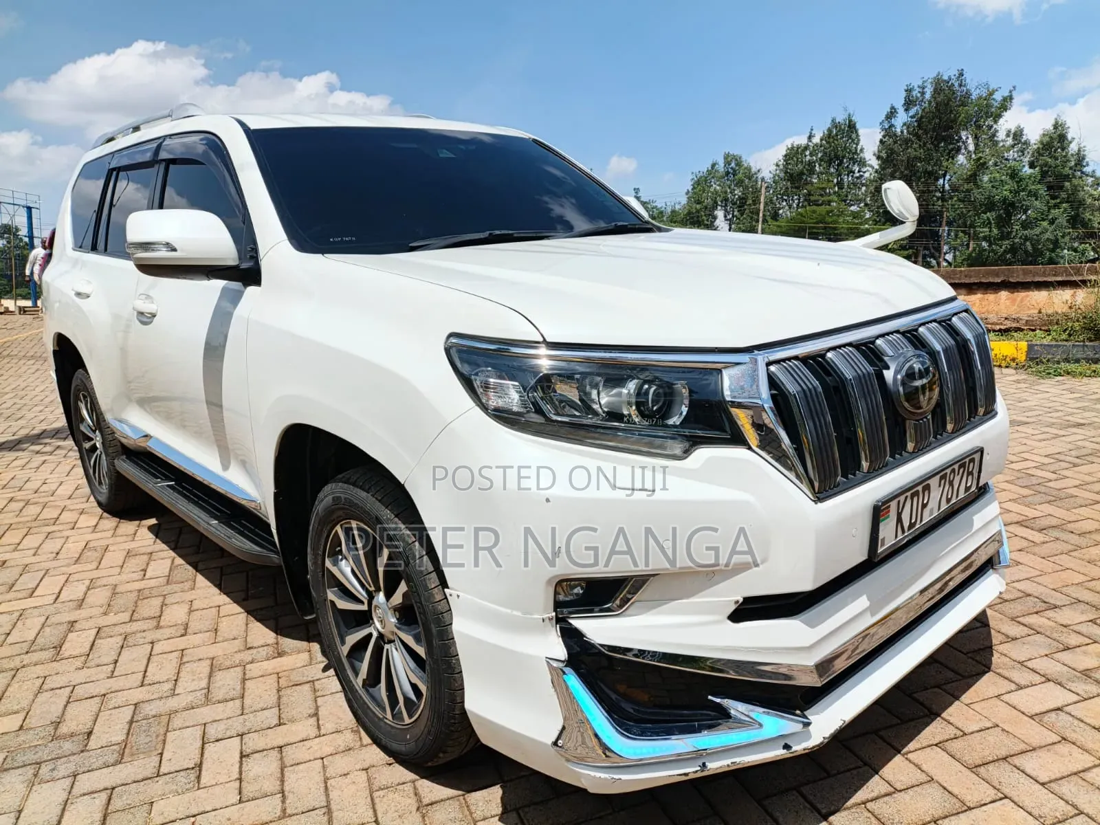 Toyota Land Cruiser Prado 2.7 2018 White
