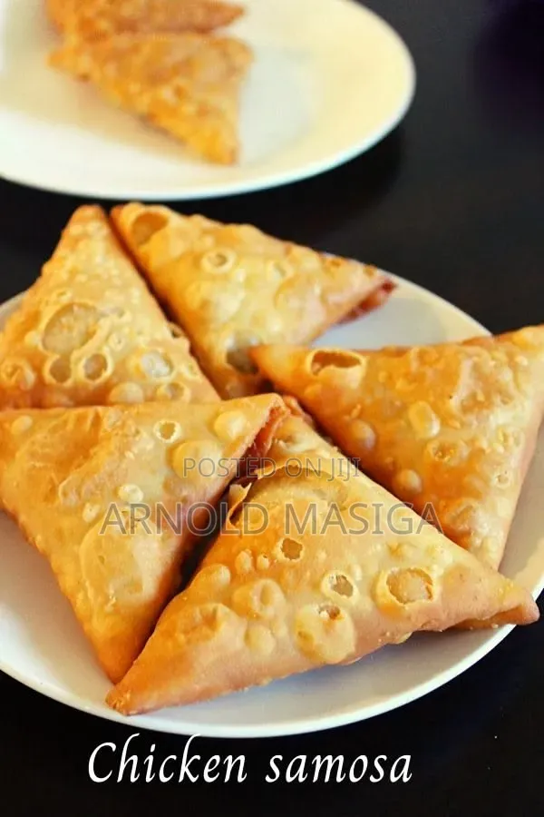 Looking for a Guy/Lady Samosa Maker. He/She Must Be in Chokaa