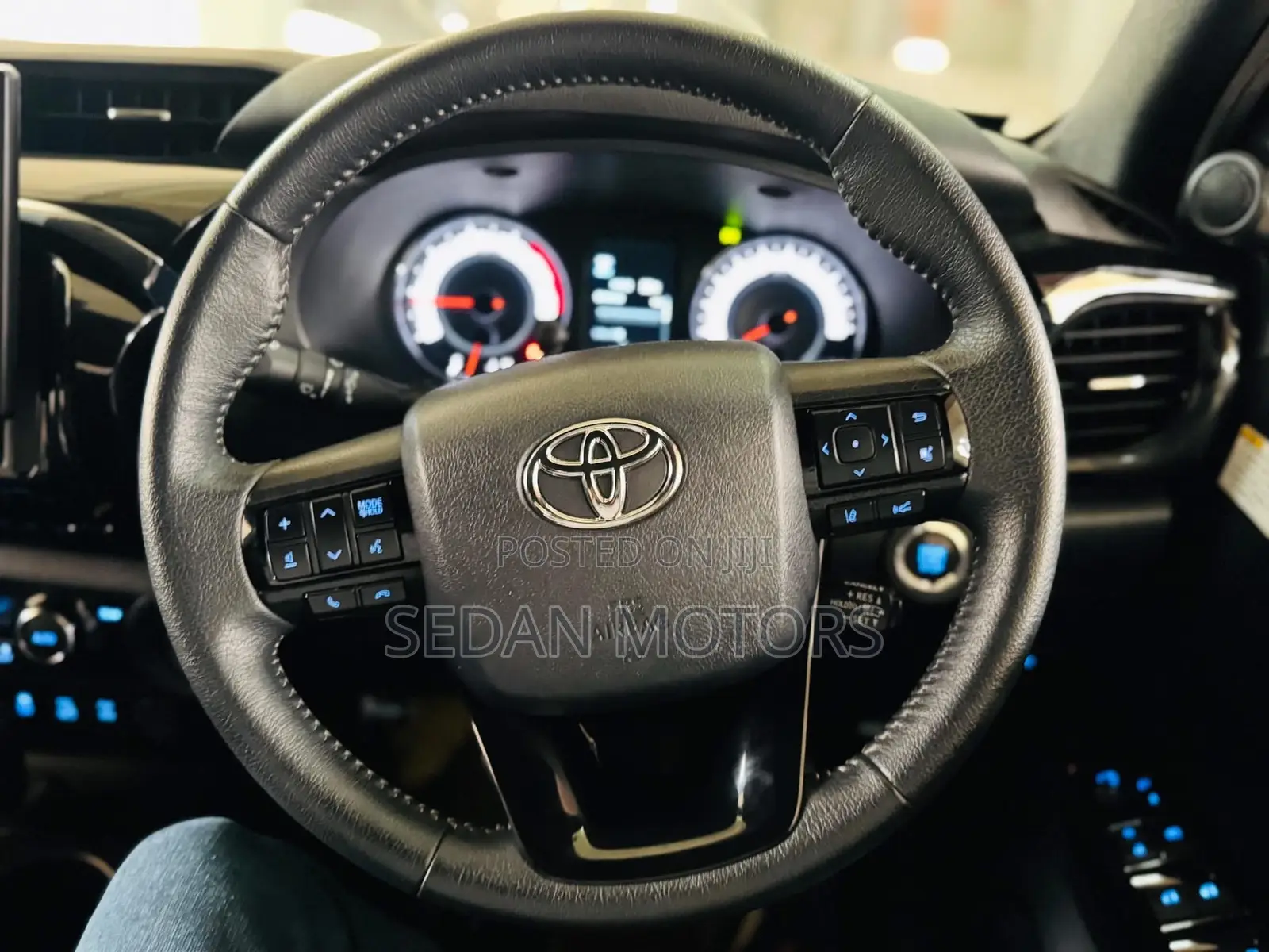 Toyota Hilux 2020 Pearl