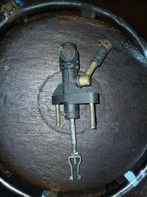 Clutch Cylinder Toyota Avensis