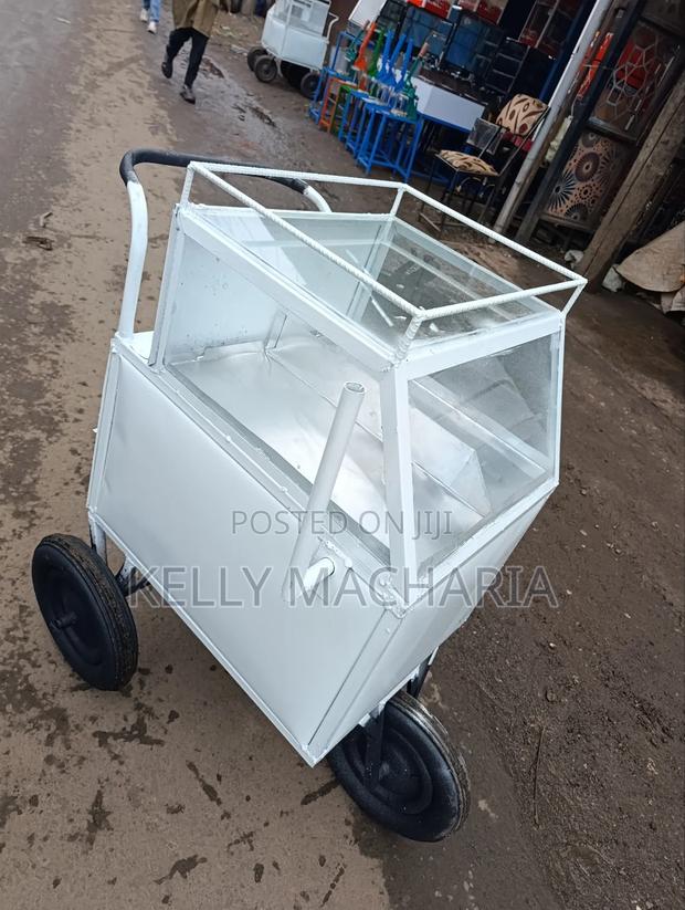 Medium Sizes Samosas, Eggs Smokies Moving Trollies - thumbnail 2