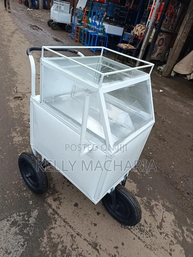 Medium Sizes Samosas, Eggs Smokies Moving Trollies - thumbnail 14