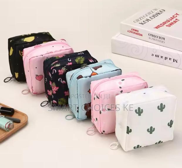 Mini Pouches Multipurpose for Tampons, Sanitary Pads,Handlotion,Etc - thumbnail 2