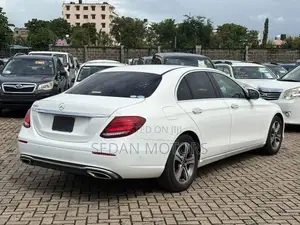 Mercedes-Benz E200 2019 White