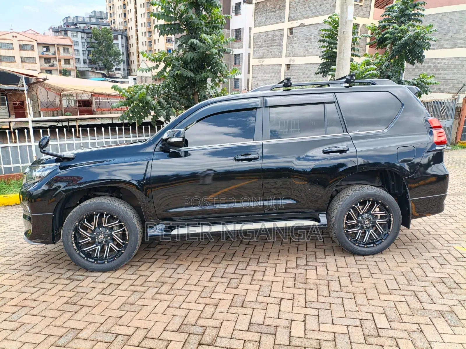 Toyota Land Cruiser Prado 2.8 2018 Black
