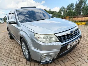 Subaru Forester 2011 Silver