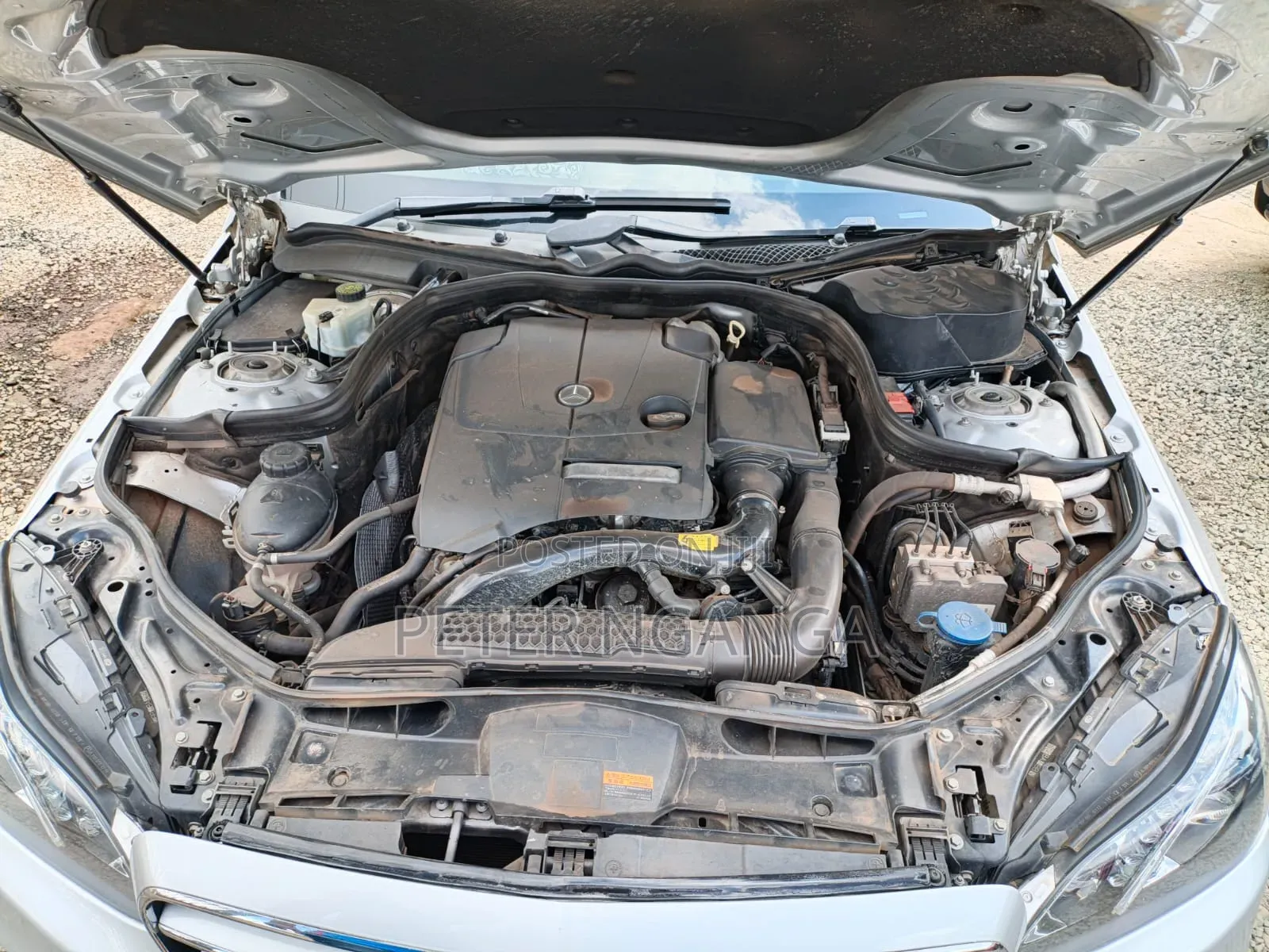 Mercedes-Benz E250 2016 Silver