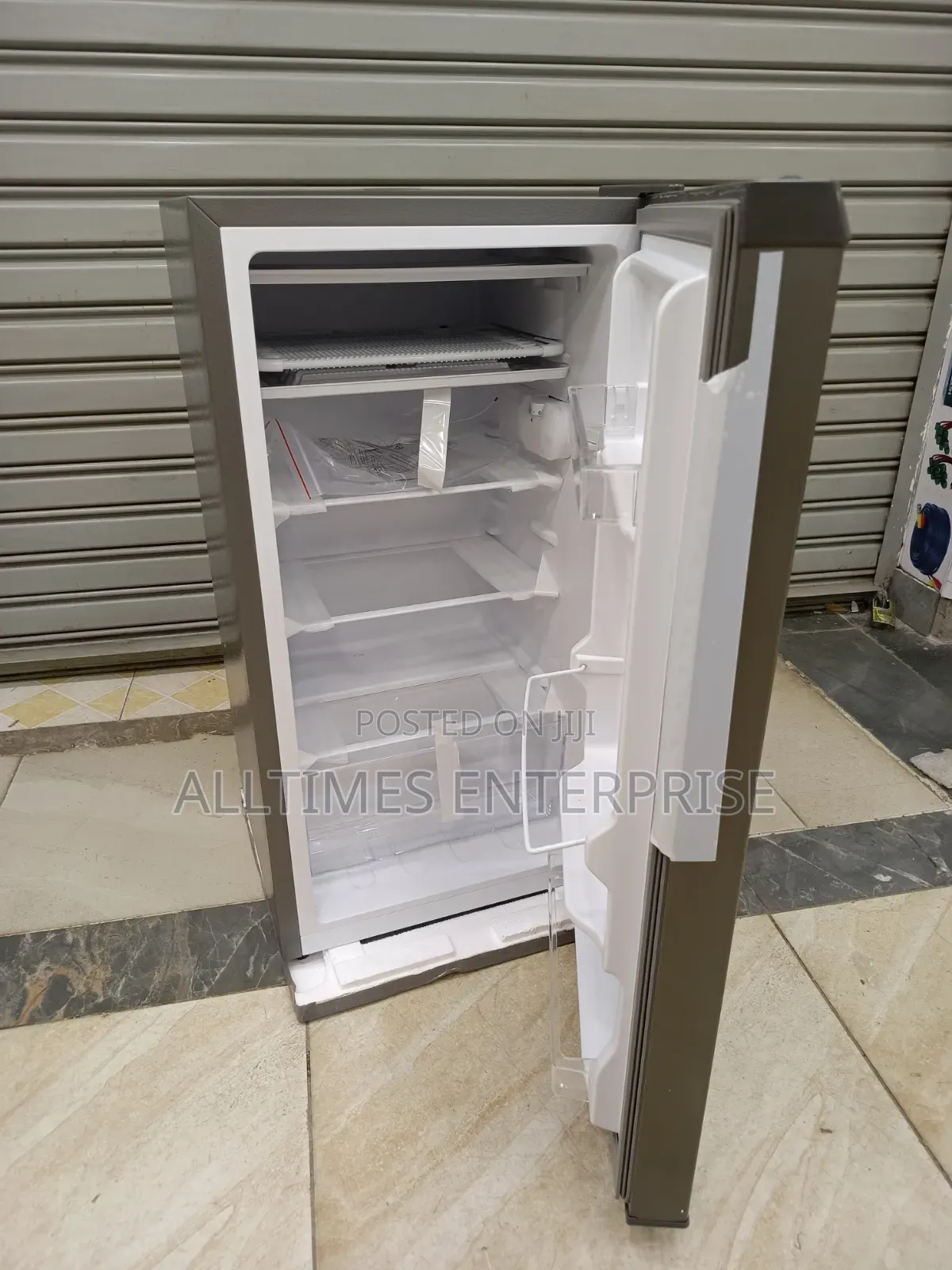 Skyworth 90 Liters