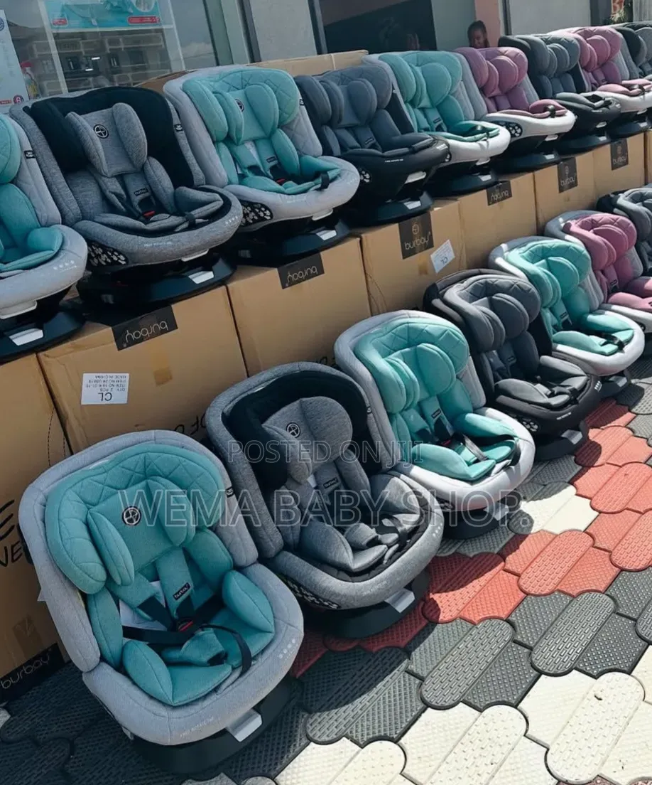 Burbay 360-Degree Rotating Isofix Baby Car Seat.
