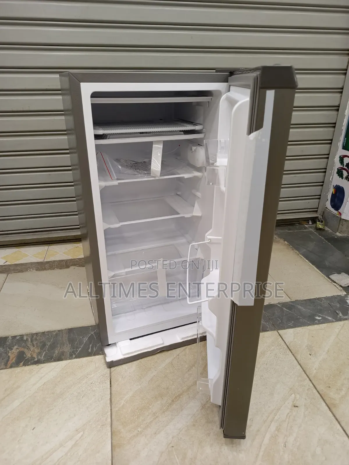 Skyworth Mini Fridge 90l