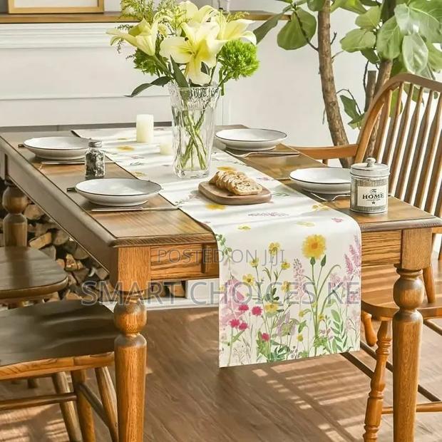 Table Runner  Size: 33x183cm - thumbnail 3