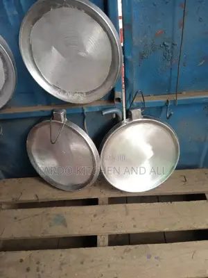 Alluminium Cooking Pan.