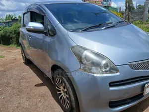 Toyota Ractis 2009 Blue
